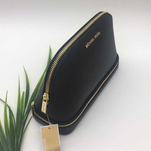 Michael Kors GIFTABLES LG MF Travel Pouch Black - Picture 7 of 8